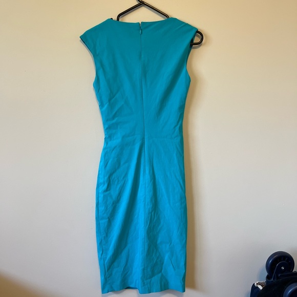 Le Chateau Ruched Sheath Dress - Picture 3 of 7